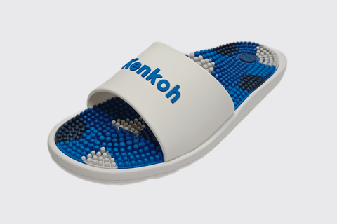 Kaiyo white blue marble - sliders front view Kaiyo white blue marble - sliders front view
