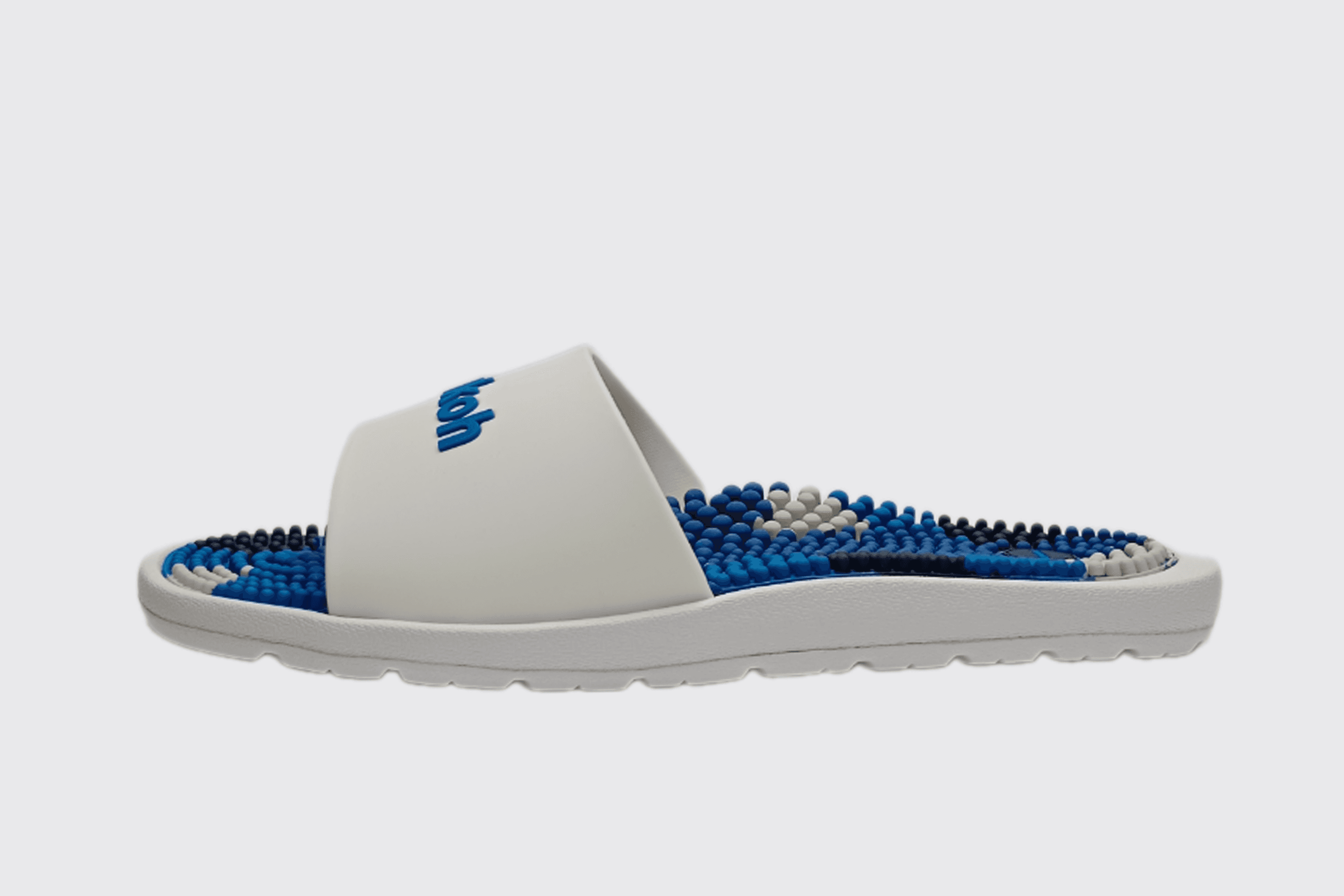 Kaiyo white blue slides- side view Kaiyo white blue slides- side view