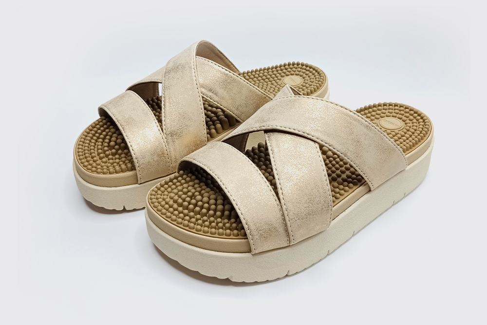 Kirei Metallic Reflexology Sandals